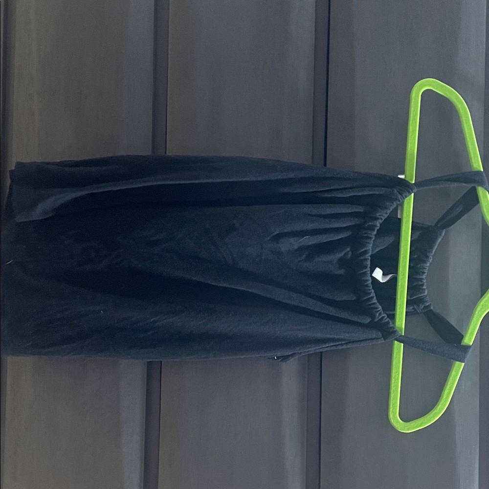 Old Navy Women’s Black Tonic Top